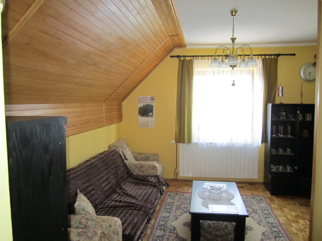 Guest House Sveti Marko Gacka โอโทชาส ห้อง รูปภาพ