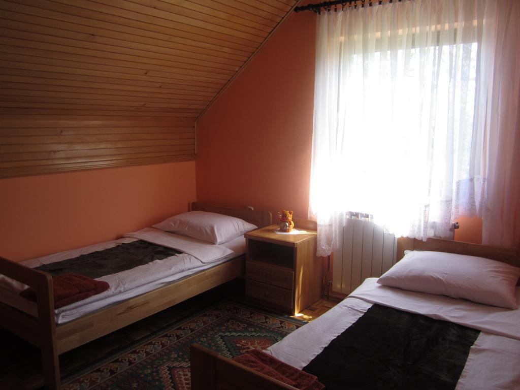 Guest House Sveti Marko Gacka โอโทชาส ห้อง รูปภาพ