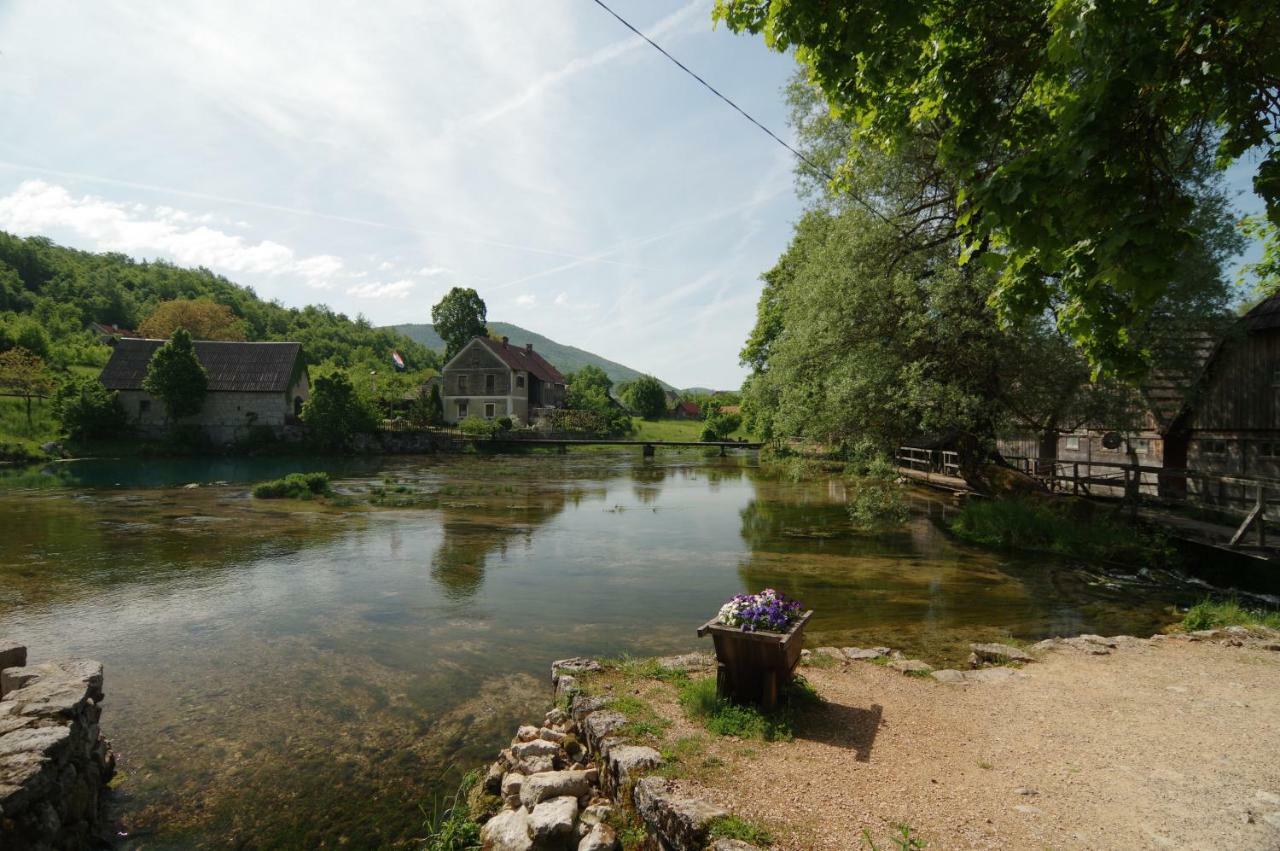 Guest House Sveti Marko Gacka โอโทชาส ภายนอก รูปภาพ
